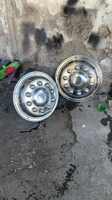 купить боковое стекло на спринтер: Колпаки R 25, Пара