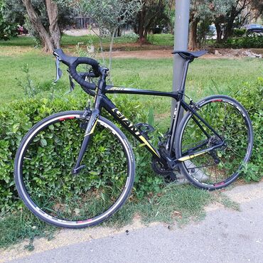 şose velosiped: Yeni Şose velosipedi Giant, 28", sürətlərin sayı: 9