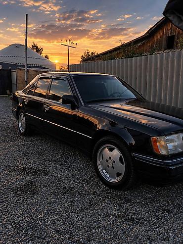 детали люка мерс124: Mercedes-Benz W124: 1989 г., 3.2 л, Автомат, Бензин, Седан — 1