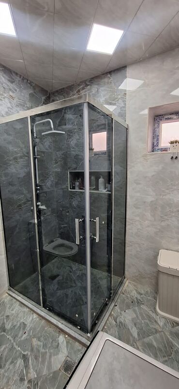 Duş kabinaları, arakəsmələr: Yeni Üstü açıq kabina, Künc üçün, Pulsuz çatdırılma — 21