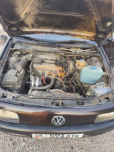 Volkswagen: Volkswagen Passat Variant: 1992 г., 2 л, Механика, Бензин, Универсал — 10