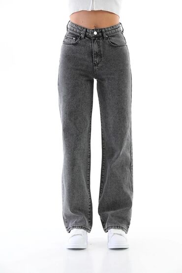 джинсы женские новые: Джинсы M (EU 38)
