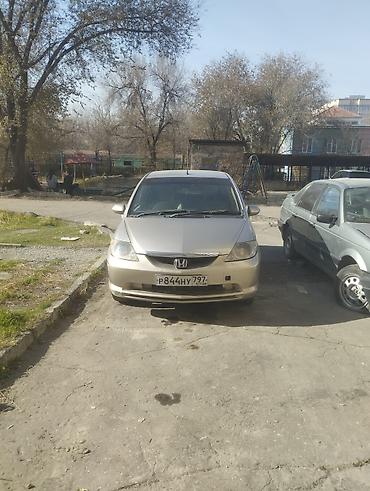 Honda: Honda Fit: 2006 г., Бензин, Седан at lalafo.kg — 9 Honda: Honda Fit: 2006 г., Бензин, Седан — 9