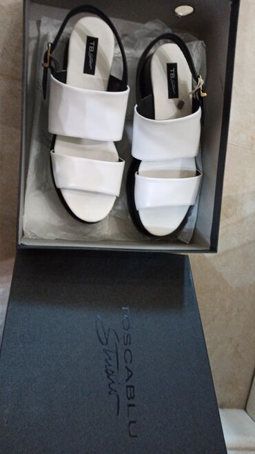 eqa shoes ecemi unvan: Ölçü: 39, rəng - Ağ, Yeni