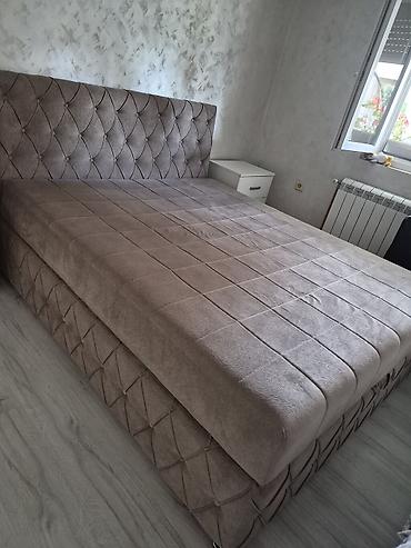 Prodajem francuski krevet očuvan i u dobrom stanju cena 200e na lalafo.rs Prodajem francuski krevet očuvan i u dobrom stanju cena 200e