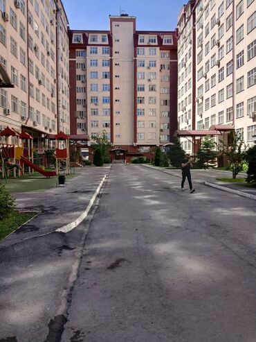 квартира в центре города бишкек: 1 комната, 48 м², Индивидуалка, 7 этаж, Косметический ремонт