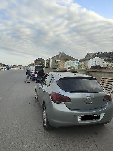 Opel: Opel Astra: 1.6 l | 2011 il 370000 km Sedan — 10