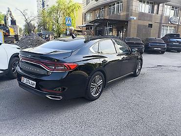 авто салон: Hyundai Grandeur: 2018 г., 2.2 л, Автомат, Дизель, Седан — 8