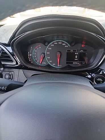 q05 air: Chevrolet Spark: 2020 г., 0.1 л, Вариатор, Бензин, Хэтчбэк — 5