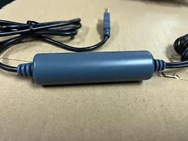 Druga oprema za računare i laptopove: E-MU Xmidi 1x1 – USB na MIDI interfejs kabl Opis: - Kompaktan — 7