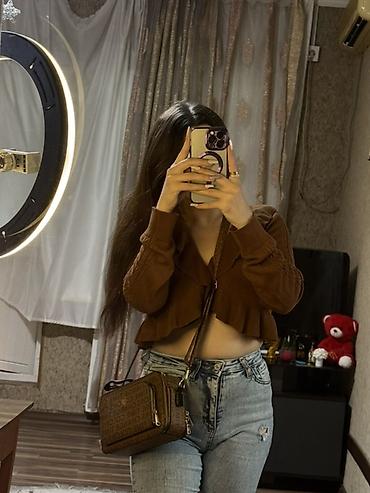 Çiyin çantası, Benetton, İşlənmiş lalafo.az -da Çiyin çantası, Benetton, İşlənmiş