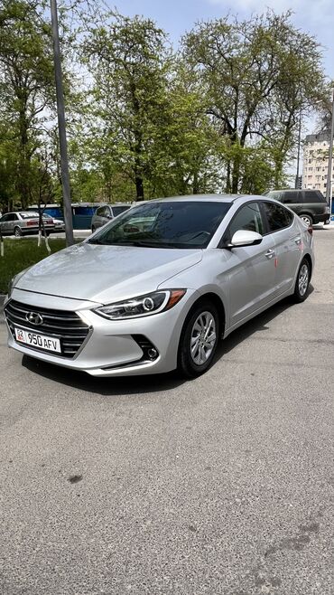 Hyundai: Hyundai Elantra: 2017 г., 2 л, Автомат, Бензин
