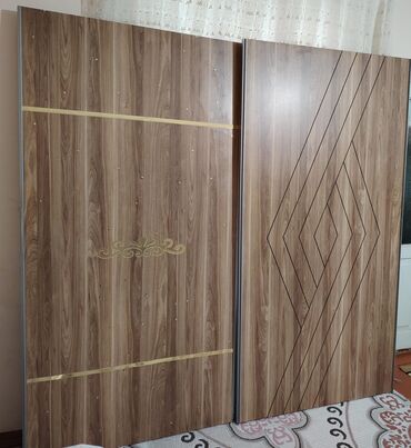 mebel satışı: *Kupe Dolab 200₼ satilir* Olcu. Eni ve uzunu 220. Derinliyi 60