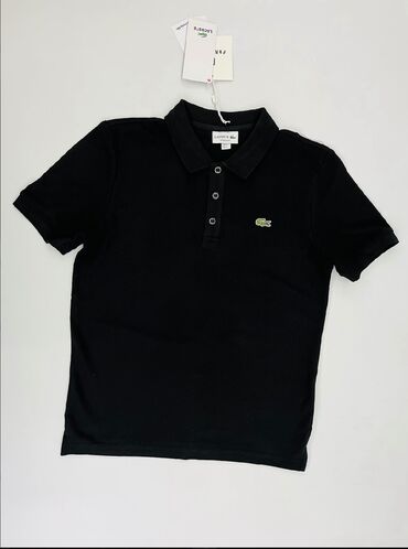 majice u boji: Lacoste polo crna majica