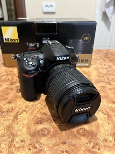 для видео: Nikon d7100 с объективом 18-105мм со стабилизацией. пробег небольшой