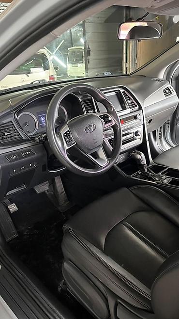 lexus is 250 2008: Hyundai Sonata: 2018 г., 2 л, Автомат, Газ, Седан — 10
