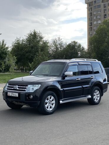 аутлендер оутлендер аиртрек айртрек: Мини-тракторы Mitsubishi Pajero: 2009 г., 3 л, Типтроник, Бензин, Внедорожник