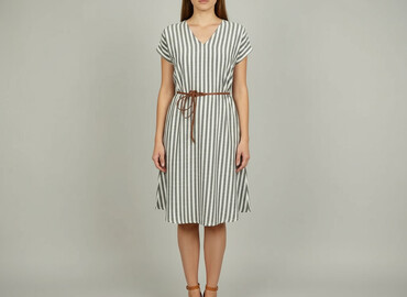 sandały ccc na obcasie: Women`s dress, size S
