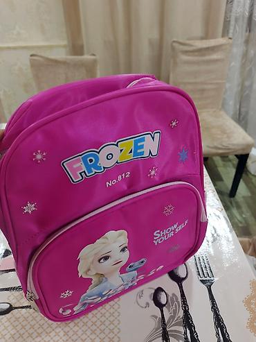 yazı formalari: Uşaq çantası – “Frozen” mövzulu, No.812 - Rəng: parlaq çəhrayı - Ön — 1