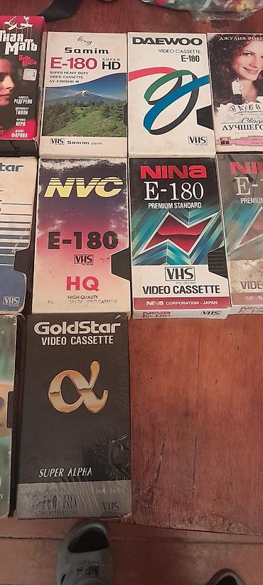 disk satisi: VHS video kasetləri kolleksiyası Təklif olunur: müxtəlif film və boş — 6