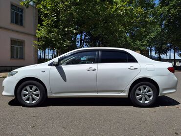 1 otaqlı: Toyota Corolla: 1.4 l | 2008 il Sedan