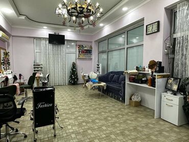 Kommersiya daşınmaz əmlakının satışı: Babək prospekti, Acsess bankın arxasında, 300 kv sahəsi olan gözəllik — 2