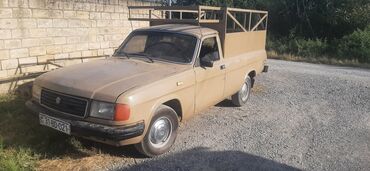 Yük maşınları: Yük daşıma üçün kiçik pikap avtomobil - Kuzov: Tam metal yanlar və — 9