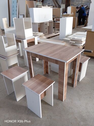 stul dest: Mebel dəsti – LMDP (laminant) materialdan - Komplekt: düzbucaqlı masa