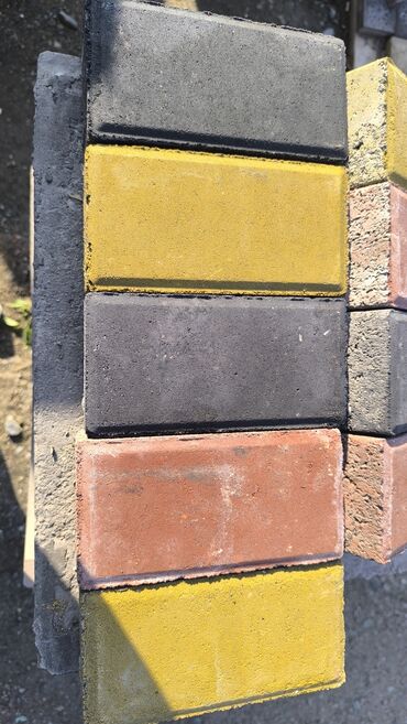 Бордюры: Бордюр, Бесплатная доставка, Гарантия, Бесплатный выезд — 27