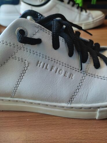 Patike: Tommy Hilfiger, 41.5, bоја - Bela — 11