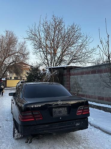 Mercedes-Benz: Mercedes-Benz E-Class: 1997 г., Бензин — 1