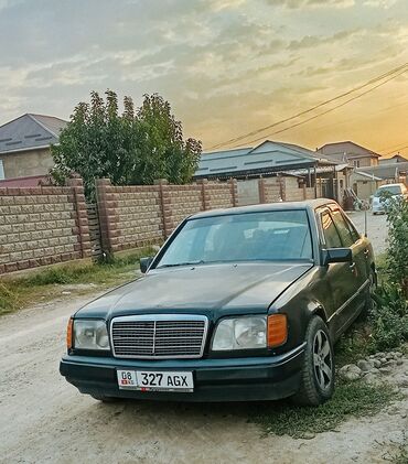 мерседес c class: Mercedes-Benz W124: 1988 г., 2 л, Механика, Дизель, Седан