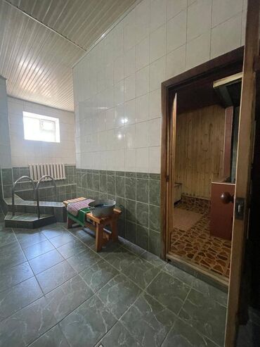 Отели и хостелы: Продается действующий оздоровительный комплекс в районе ул. Курманжан — 1