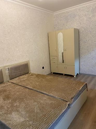 7ci mk: 7 mikrorayon, Tayqa market 244 saylı məktəbin yanında, 88, 3, 93 — 2