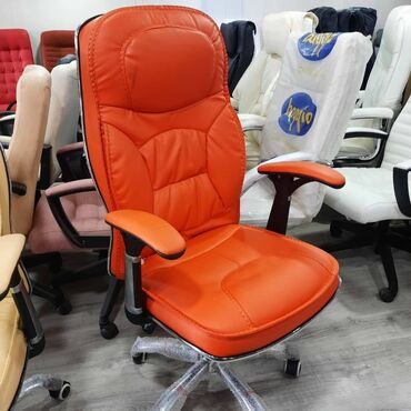 Ofis və oyun kresloları: Yeni, Təkərli, Qolları tənzimlənir, Parça — 20