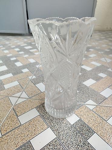 xrustal vaz: Bir vaza, Bogem şüşəsi — 1