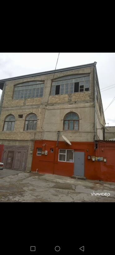 Həyət evi alıram: 11 otaq, 900 kv. m, Təmirsiz