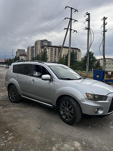mitsubishi lancer evolution: Mitsubishi Outlander: 2011 г., Бензин, Кроссовер — 1