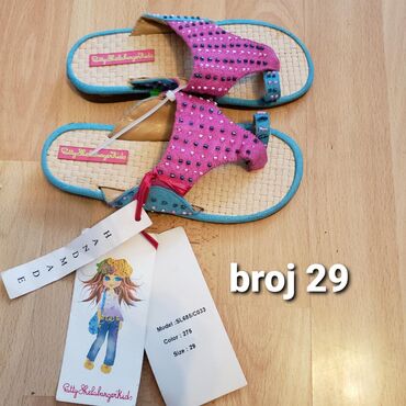 215 oglasa | lalafo.rs: Dečje papuče-japanke broj 29, kupljene u Italiji