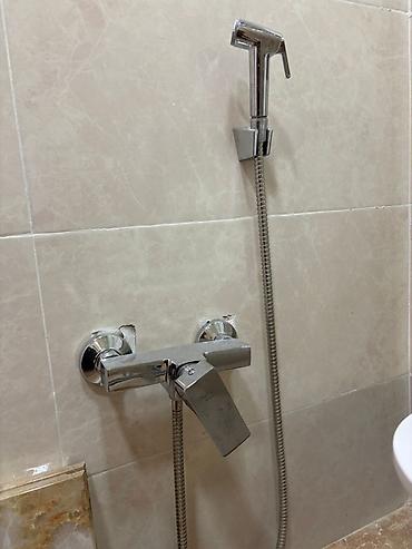 şlanq: Duş kabinəsi və santexnika dəsti - Ölçü: təqribən 90x90 sm kvadrat — 2