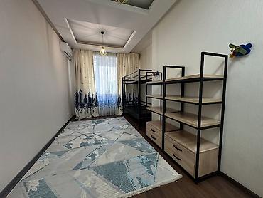 Долгосрочная аренда квартир: 4 комнаты, Без подселения, С мебелью полностью — 10