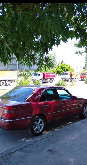 mersedes sürətlər qutusu: Mercedes-Benz C 200: 2 l | 1994 il Sedan