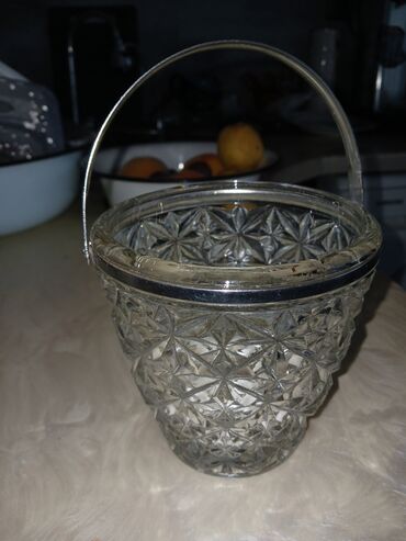 cicekler: Kolleksiya üçün dekorativ məişət əşyaları dəsti - Şüşə vedrə tipli