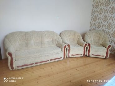 купить недорогой диван: İşlənmiş, Klassik divan, 2 kreslo, Bazalı, Açılan