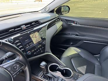 Toyota: Toyota Camry: 2018 г., 2.5 л, Автомат, Гибрид, Седан — 11