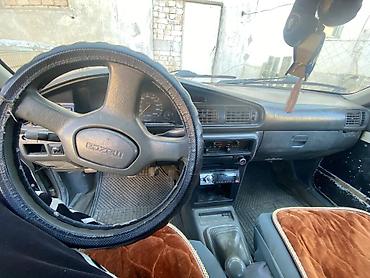 Mazda: Mazda 626: 1991 г., Механика, Седан — 4