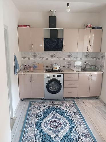 4 otaqlı ev certyojları: 3 otaqlı, 100 kv. m, Orta təmir — 8
