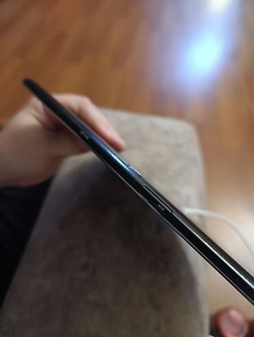Samsung: Samsung Galaxy Tab 4 İşləmir,zapcast satılır Endirim olacaq Əlaqə:Qeyd — 3