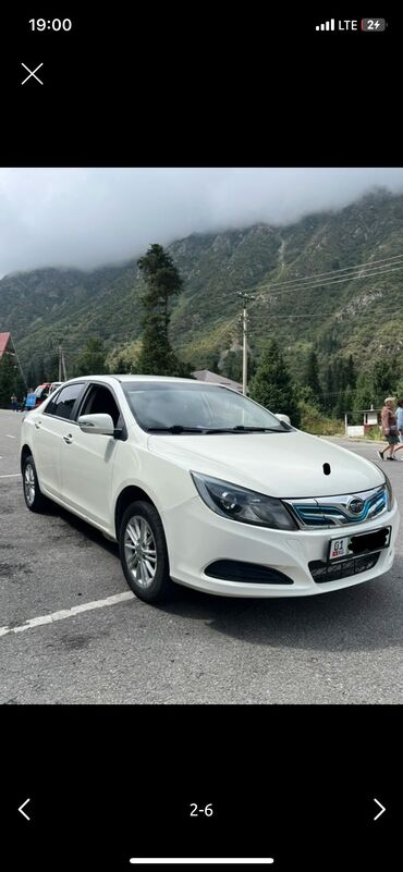 мини электромобиль: BYD : 2019 г., 2.5 л, Автомат, Электромобиль, Седан