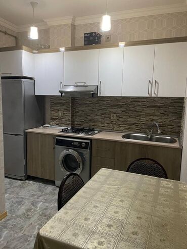 аренда квартир без посредников: Super Təmirli Hər bir şəraitdə Kombi 2 otaq